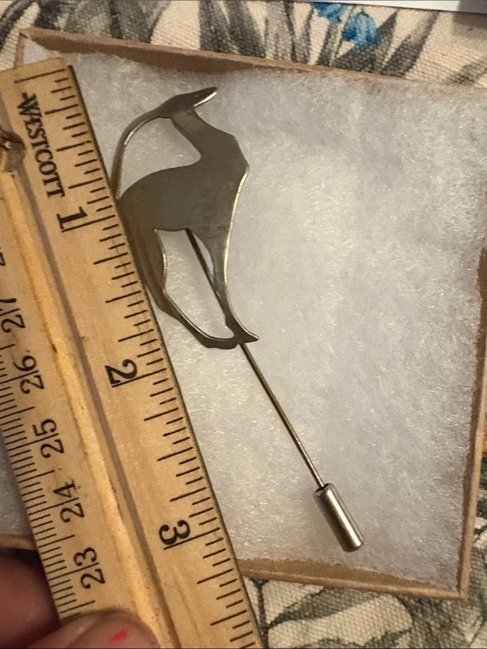 N/A stylish silver